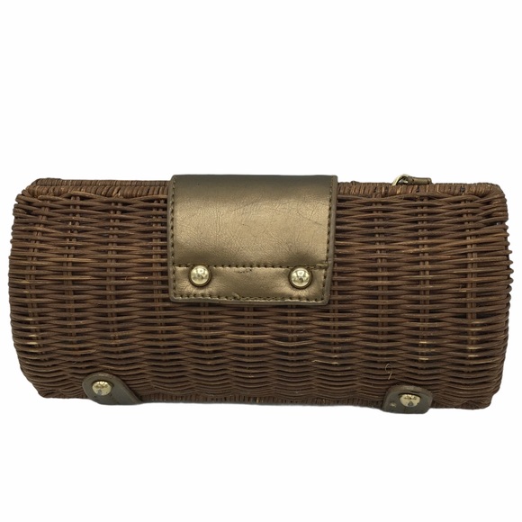 Wicker Metallic Bronze Turn Key Clutch Bag - Picture 4 of 8
